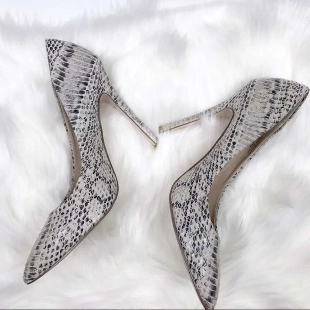 Maiden Lane Snakeskin Heels size 8.5